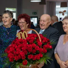 Goście urodzinowej uroczystości