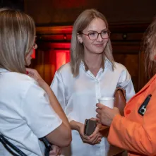 Kuluarowe dyskusje kongresowe
