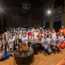 Wspólne pamiątkowe zdjęcie uczestniczek Kongresu Kobiet 2024