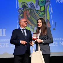 Wręczenie Nagrody Marszałka Województwa przez Marka Wojtkowskiego
