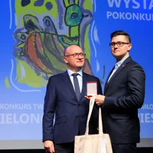 Wręczenie Nagrody Marszałka Województwa przez Marka Wojtkowskiego
