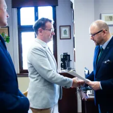 Ślubowanie nowych pracowników urzędu, 11.10.2024