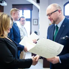 Ślubowanie nowych pracowników urzędu, 11.10.2024