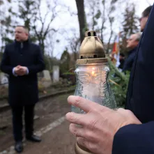 Pamiętamy o Honorowych Obywatelach Miasta: Wandzie Szuman i o. Władysławie Wołoszynie