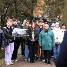 Pamiętamy o Honorowych Obywatelach Miasta: Wandzie Szuman i o. Władysławie Wołoszynie