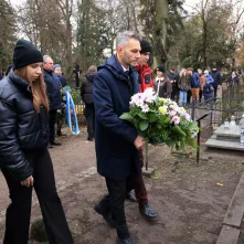 Pamiętamy o Honorowych Obywatelach Miasta: Wandzie Szuman i o. Władysławie Wołoszynie