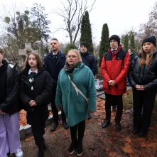 Pamiętamy o Honorowych Obywatelach Miasta: Wandzie Szuman i o. Władysławie Wołoszynie