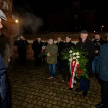 Wiązanki pamięci dla opozycji antykomunistycznej 