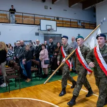 Otwarcie strzelnicy pneumatycznej w Zespole Szkół Samochodowych