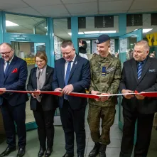 Otwarcie strzelnicy pneumatycznej w Zespole Szkół Samochodowych