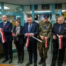 Otwarcie strzelnicy pneumatycznej w Zespole Szkół Samochodowych