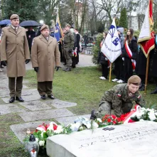 16. rocznica śmierci gen. Elżbiety Zawackiej