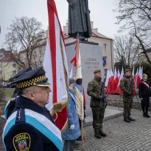 105. rocznica powrotu Torunia do wolnej Polski - złożenie kwiatów