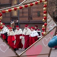 Kwiaty w 552. rocznicę urodzin Kopernika