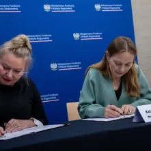 Podpisanie umowy na realizację projektu "Wygrana rodzina"