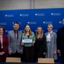 Podpisanie umowy na realizację projektu "Wygrana rodzina"