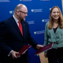 Podpisanie umowy na realizację projektu "Wygrana rodzina"