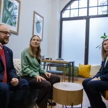 Wizyta minister funduszy i polityki regionalnej w Centrum Rozwoju i Terapii