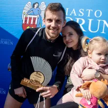 8 marca na sportowo