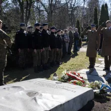 Urodzinowe kwiaty dla gen. Zawackiej, 19.03.2025 r.