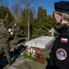 Urodzinowe kwiaty dla gen. Zawackiej, 19.03.2025 r.