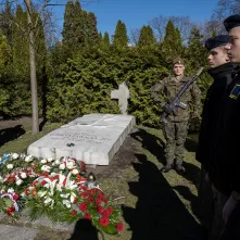 Urodzinowe kwiaty dla gen. Zawackiej, 19.03.2025 r.