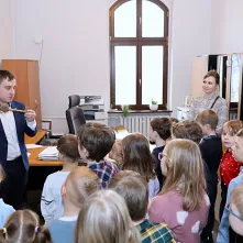 Uczniowie SP 12 w Urzędzie Miasta Torunia, 12.03.2025 r.
