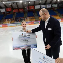 Pokazy łyżwiarzy figurowych MKS Axel