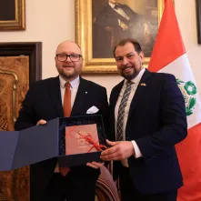 Wręczenie nominacji konsulowi honorowemu Peru w Toruniu