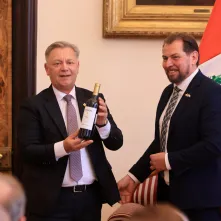 Wręczenie nominacji konsulowi honorowemu Peru w Toruniu