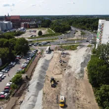 W Toruniu trwa budowa fragmentu Trasy Staromostowej w rejonie targowiska miejskiego.