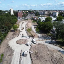 W Toruniu trwa budowa fragmentu Trasy Staromostowej w rejonie targowiska miejskiego.