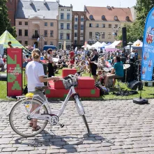 Śniadanie na trawie 