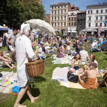 Śniadanie na trawie 