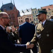 Promocja oficerska na Rynku Staromiejskim