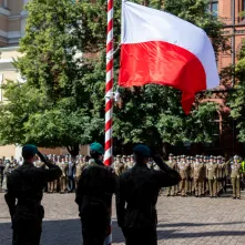 Promocja oficerska na Rynku Staromiejskim