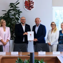 Podpisanie umowy na dofinansowanie do utworzenia Zakładu Aktywności Lokalnej w Toruniu