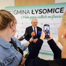 Podpisanie porozumienia dot. połączenia autobusowego z Łysomicami