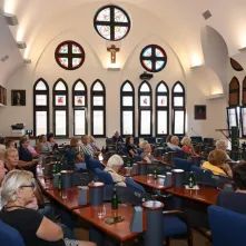 „60+ z PTTK” z wizytą w Urzędzie Miasta Torunia