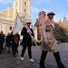 Uroczysta inauguracja roku akademickiego 2025/2026 - złożenie kwiatów