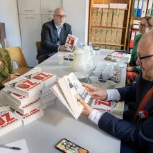 Wkrótce spotkanie z autorką „Agentki Zo. Historia Elżbiety Zawackiej”