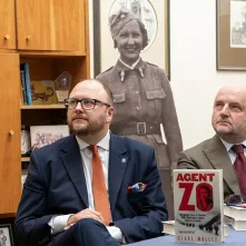 Wkrótce spotkanie z autorką „Agentki Zo. Historia Elżbiety Zawackiej”