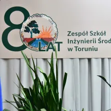 80-lecie Zespołu Szkół Inżynierii Środowiska w Toruniu, wręczenie Medalu "Za Zasługi dla Miasta Torunia"