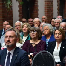 80-lecie Zespołu Szkół Inżynierii Środowiska w Toruniu, wręczenie Medalu "Za Zasługi dla Miasta Torunia"