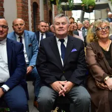 80-lecie Zespołu Szkół Inżynierii Środowiska w Toruniu, wręczenie Medalu "Za Zasługi dla Miasta Torunia"