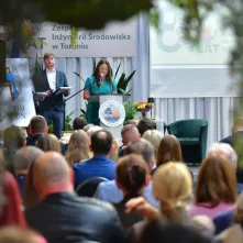 80-lecie Zespołu Szkół Inżynierii Środowiska w Toruniu, wręczenie Medalu "Za Zasługi dla Miasta Torunia"