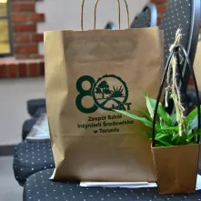 80-lecie Zespołu Szkół Inżynierii Środowiska w Toruniu, wręczenie Medalu "Za Zasługi dla Miasta Torunia"