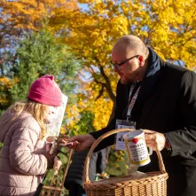 Coroczna kwesta na renowację nagrobków na cmentarzu św.Jerzego