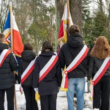 Prezydent Miasta Torunia Paweł Gulewski i Przewodniczący Rady Miasta Torunia Łukasz Walkusz uczcili pamięć Honorowych Obywateli Miasta Torunia składając wiązanki kwiatów na grobach Wandy Szuman i o. Władysława Wołoszyna.