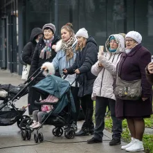 Zimowy Song przy fortepianie plenerowym